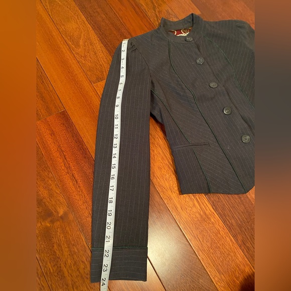 Mandarin Collar Fitted Blazer US 4 - perfect for office - Picture 6 of 8